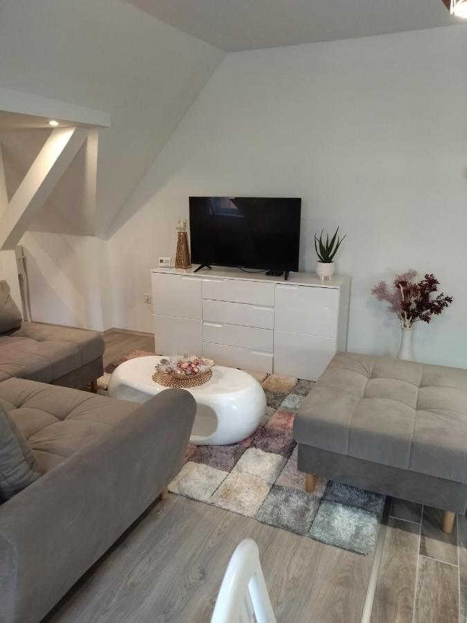 Valentin Apartman Mako Exterior photo