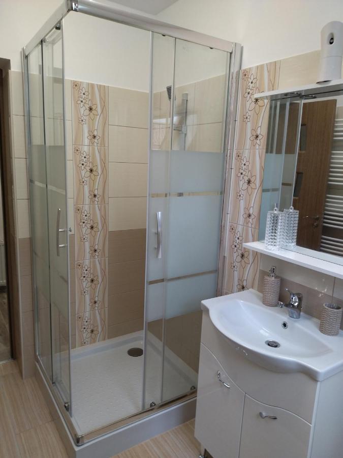 Valentin Apartman Mako Exterior photo